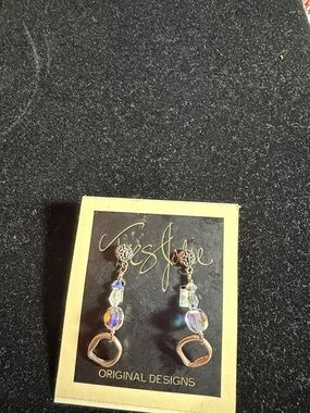 Tres Jolie Accessories Gold-Tone Aurora Crystal Drop Earrings